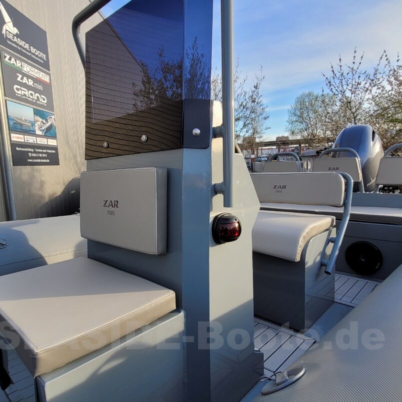 ZAR Mini LUX18 RIB Greyline, equipamiento especial + Yamaha 100CV, eslora 5,50 m ZAR Mini LUX18 RIB Greyline, equipamiento especial + Yamaha 100CV, eslora 5,50 m