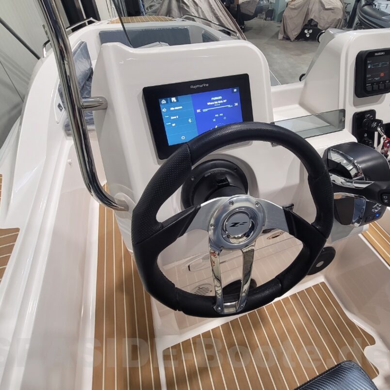 ZAR Formenti 59SL Sport Luxury Limited con equipamiento especial y Suzuki 150CV ZAR Formenti 59SL Sport Luxury Limited con equipamiento especial y Suzuki 150CV