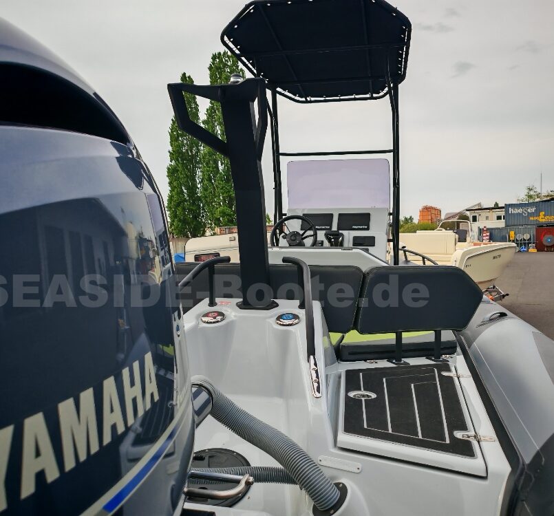 Barco de demostración: GRAND D600 LUX con equipamiento especial + Yamaha 150 CV ++ OFERTA SUPERIOR ++ Barco de demostración: GRAND D600 LUX con equipamiento especial + Yamaha 150 CV ++ OFERTA SUPERIOR ++