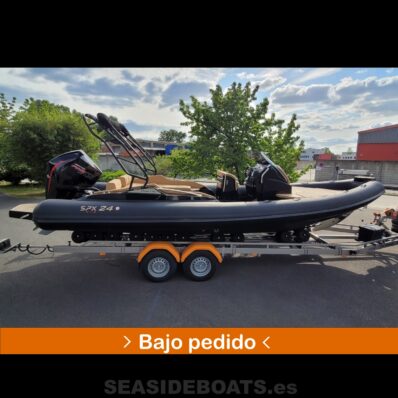 SPX RIB 24 Dinette con equipamiento especial y motor Mercury de 300 CV SPX RIB 24 Dinette con equipamiento especial y motor Mercury de 300 CV