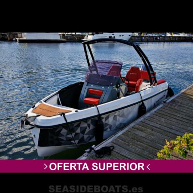 Protagon 20 con equipamiento especial y Yamaha 150 CV
