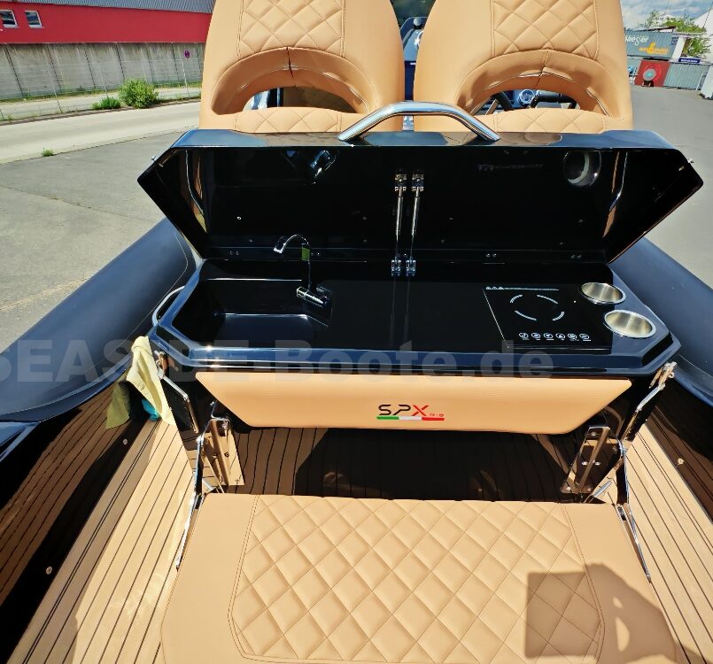 SPX RIB 32 Dinette con equipamiento especial y 2x Mercury 300 XS PRO SPX RIB 32 Dinette con equipamiento especial y 2x Mercury 300 XS PRO