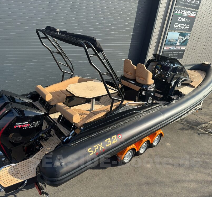 SPX RIB 32 Dinette con equipamiento especial y 2x Mercury 300 XS PRO SPX RIB 32 Dinette con equipamiento especial y 2x Mercury 300 XS PRO