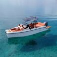 Lancha Protagon 25 Sundeck – Versión con cabina